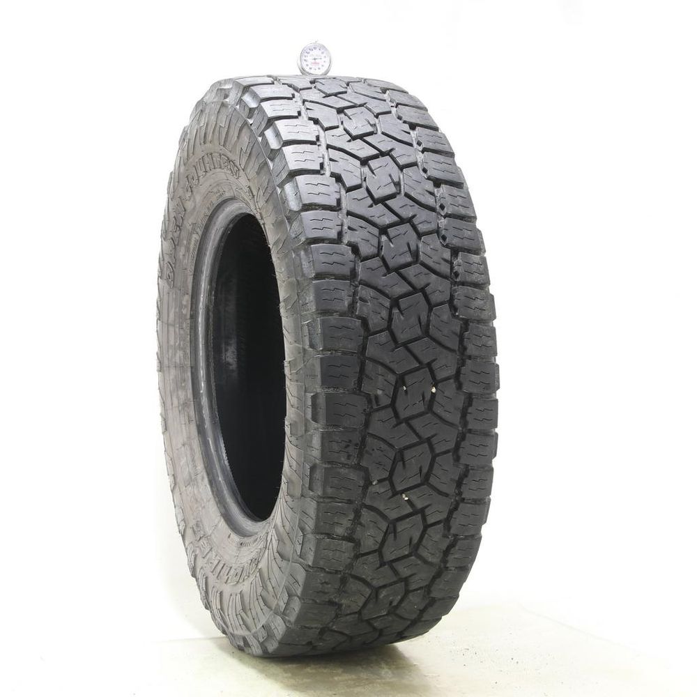 Set of (2) Used LT 295/70R18 Toyo Open Country A/T III 129/126S E - 9-10/32 - Image 4