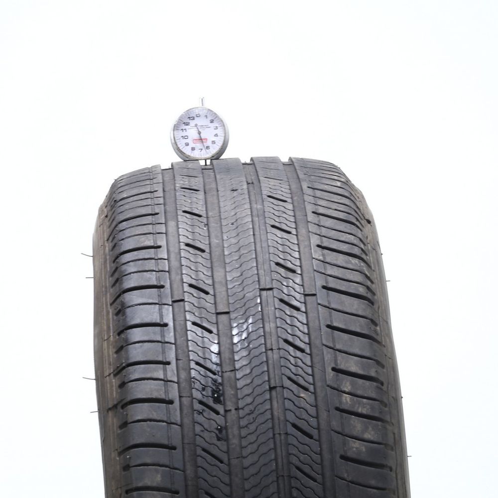 Set of (2) Used 235/65R18 Michelin Premier LTX 106H - 6-7.5/32 - Image 2