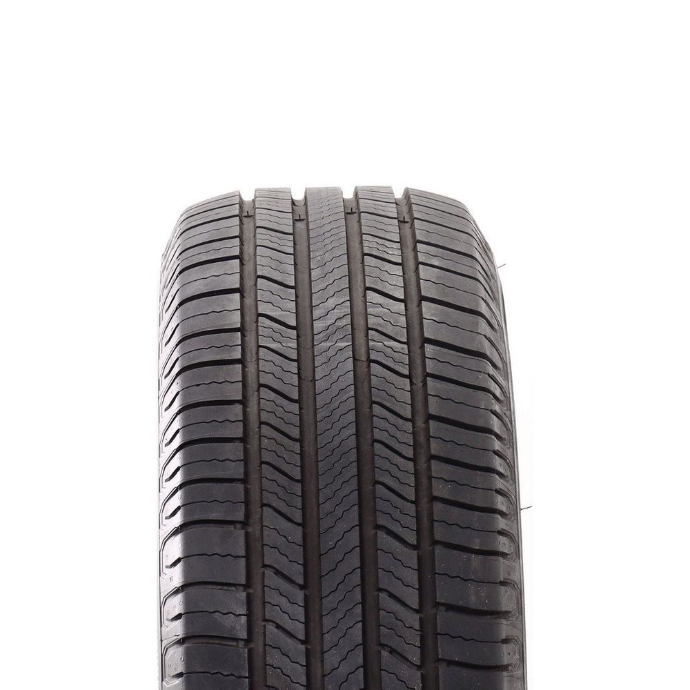 Set of (2) Driven Once 235/60R18 Michelin Defender 2 107H - 10.5/32 - Image 2