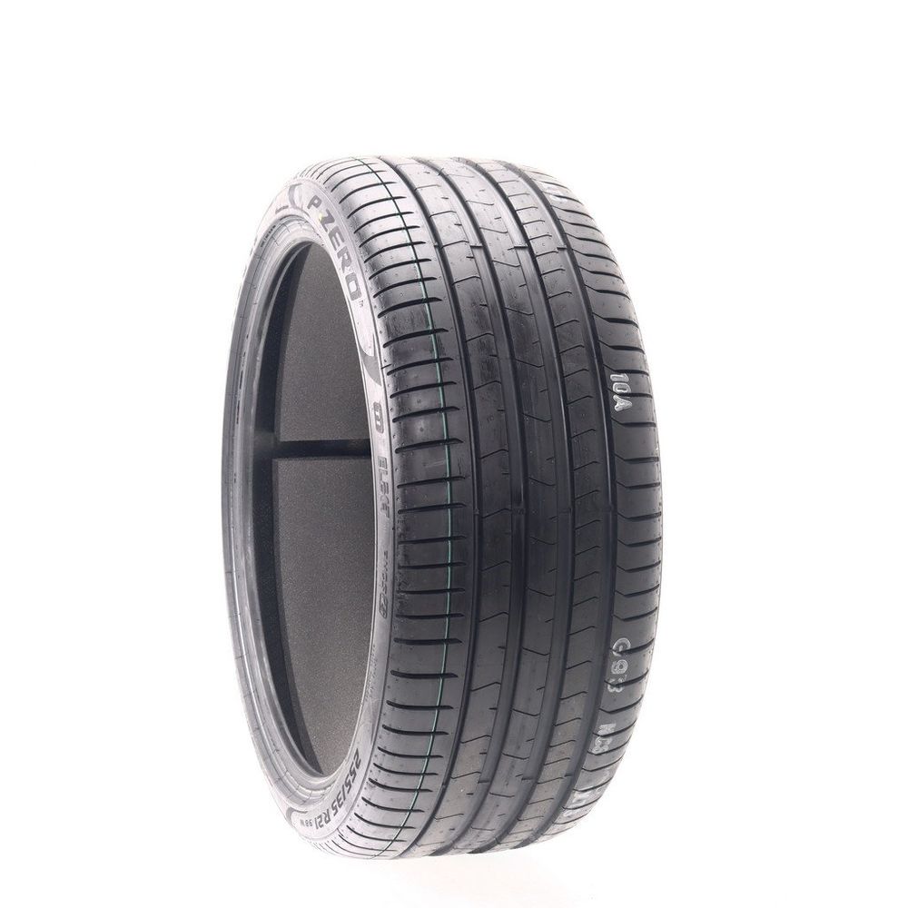 Set of (4) New 255/35R21 Pirelli P Zero PZ4 T1 Elect PNCS 98W - Image 1