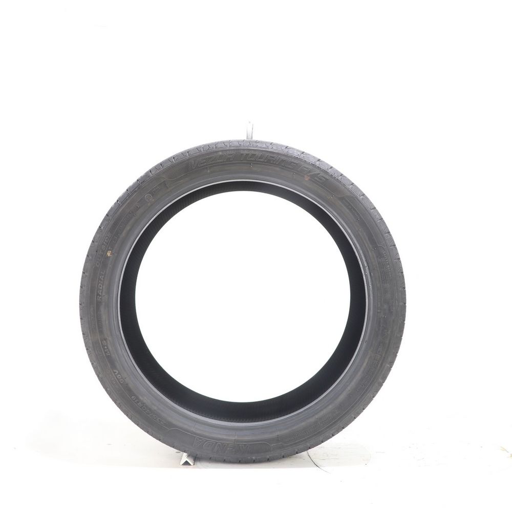 Set of (2) Used 235/40R19 Kenda Vezda Touring A/S 96V - 7.5-8.5/32 - Image 3