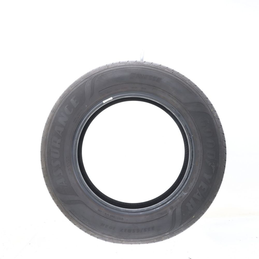 Set of (2) Used 225/65R17 Goodyear Assurance Finesse 102H - 5.5-6.5/32 - Image 3