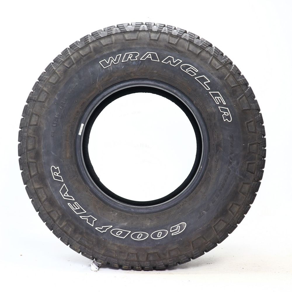 Used LT 285/75R16 Goodyear Wrangler Trailrunner AT 126/123R - 10/32 - Image 3