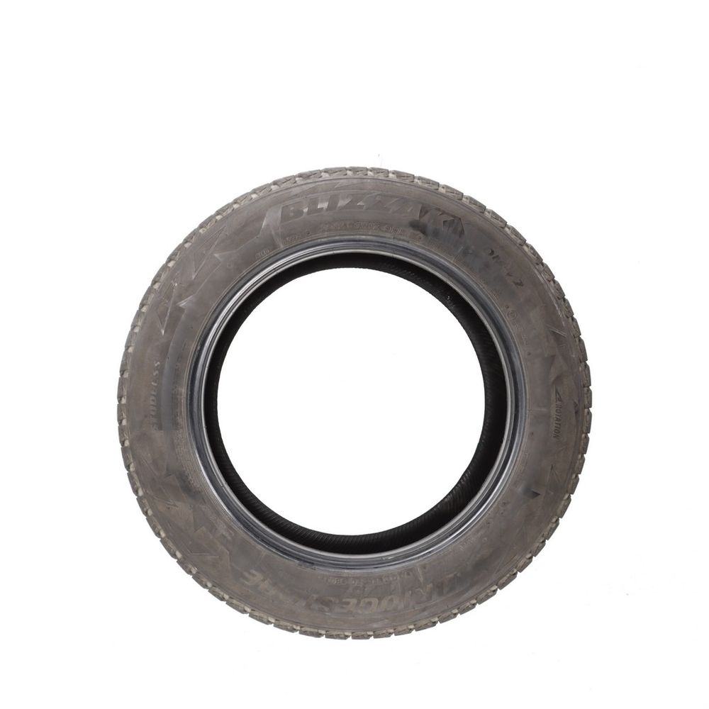 Used 225/60R17 Bridgestone Blizzak DM-V2 99S - 5.5/32 - Image 3