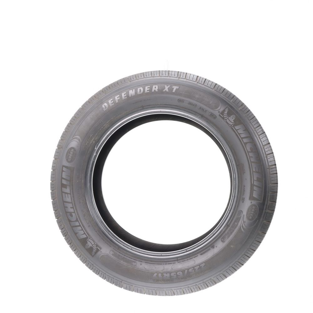 Used 225/65R17 Michelin Defender XT 102T - 6.5/32 - Image 3