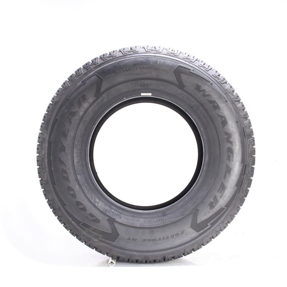 New LT 285/70R17 Goodyear Wrangler Fortitude HT 121/118R E - Image 3