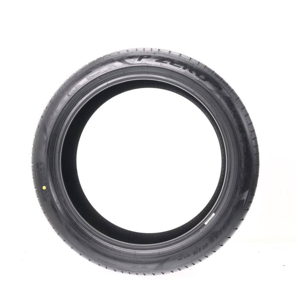 New 225/45R19 Pirelli P Zero PZ4 Run Flat 96W - Image 3