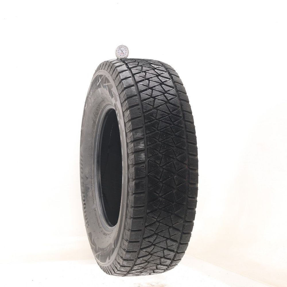Used 265/70R17 Bridgestone Blizzak DM-V2 115R - 12.5/32 - Image 1