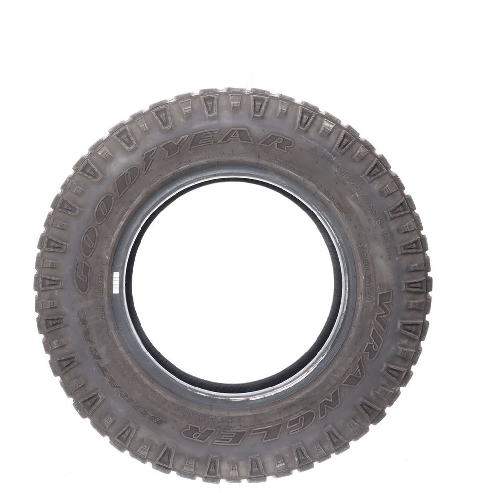 Used LT 225/75R16 Goodyear Wrangler Duratrac 115/112Q E - 9/32 - Image 3