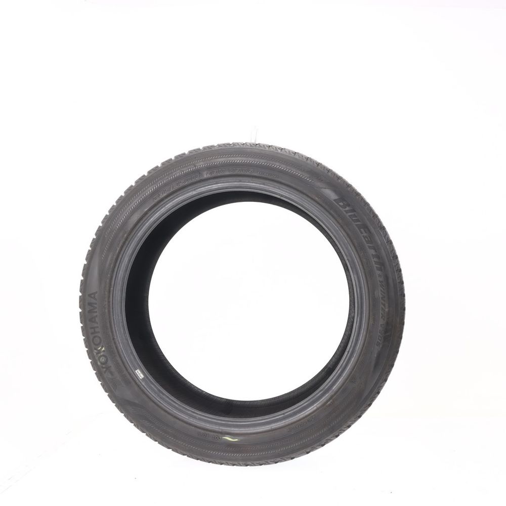 Used 235/45R18 Yokohama BluEarth Winter V906 98V - 6.5/32 - Image 3