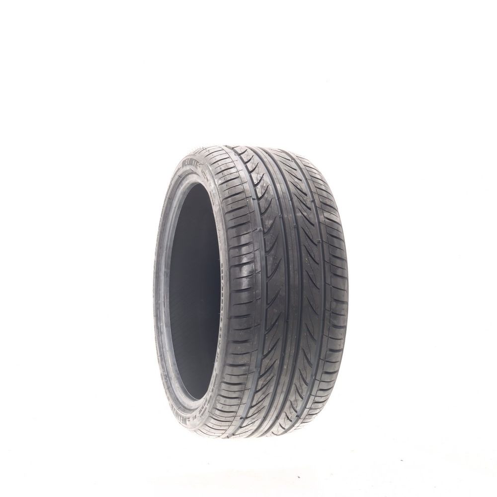 New 255/35ZR19 Delinte Thunder D7 96W - Image 1