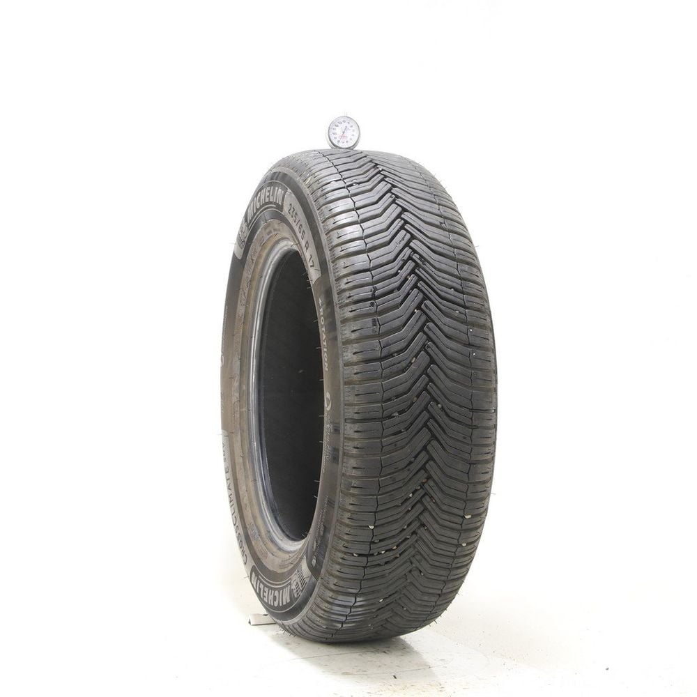 Set of (2) Used 235/65R17 Michelin CrossClimate SUV MO 104V - 6-7.5/32 - Image 4