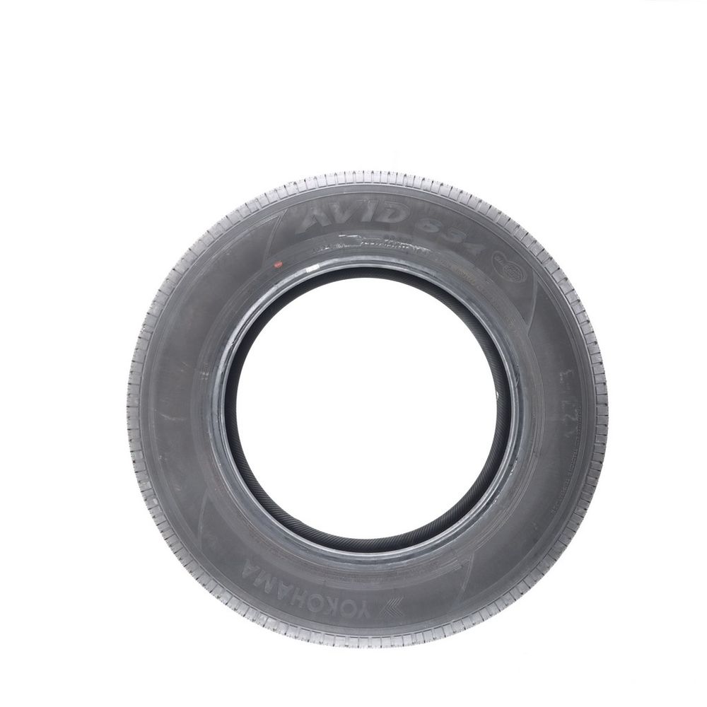 Used 235/65R17 Yokohama Avid S34RV 104T - 9.5/32 - Image 3
