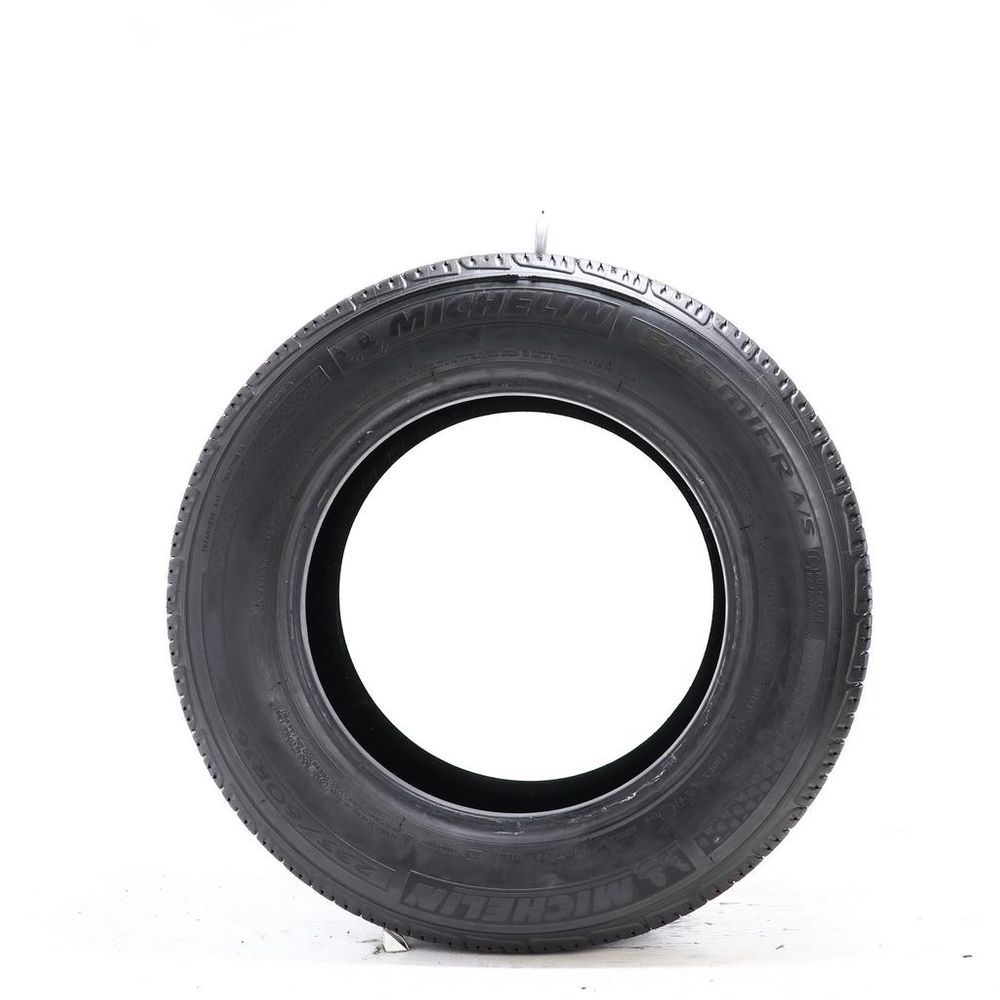 Set of (2) Used 235/60R16 Michelin Premier AS 100H - 8/32 - Image 3