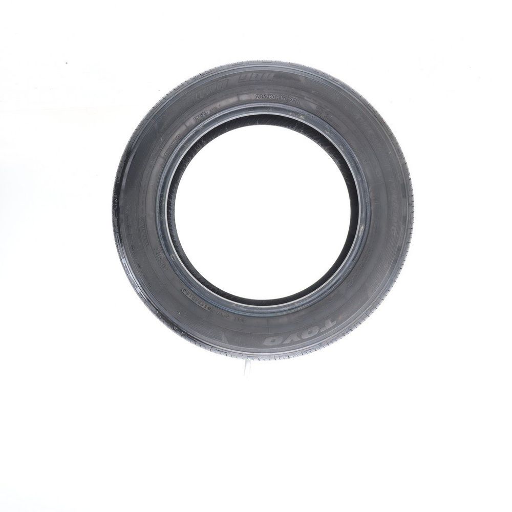 Used 205/60R16 Toyo Ultra Z900 92H - 7.5/32 - Image 3