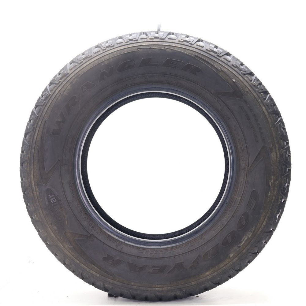 Used LT 245/75R17 Goodyear Wrangler All-Terrain Adventure Kevlar 121/118S E - 13.5/32 - Image 3