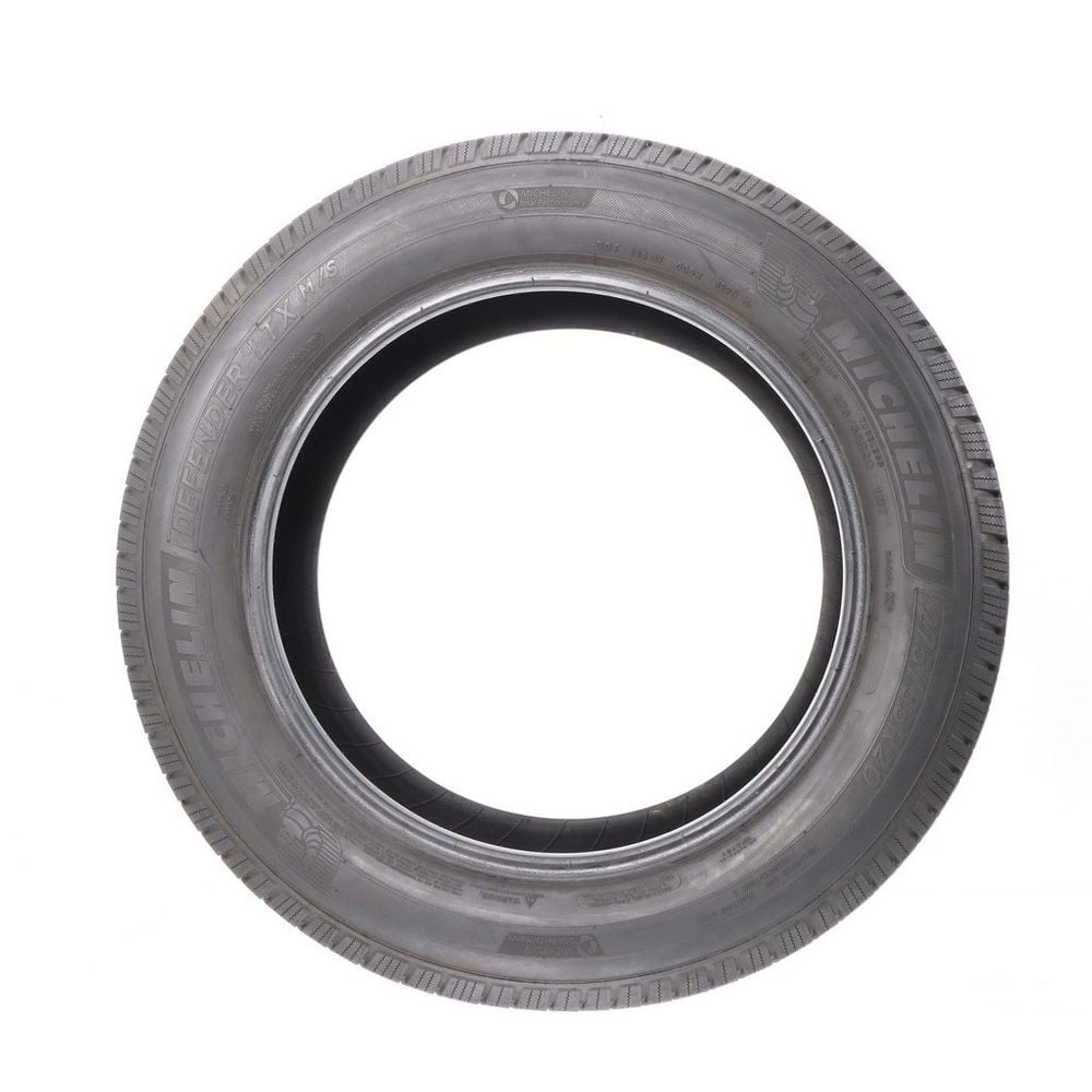 Used 275/55R20 Michelin Defender LTX M/S 113T - 7.5/32 - Image 3