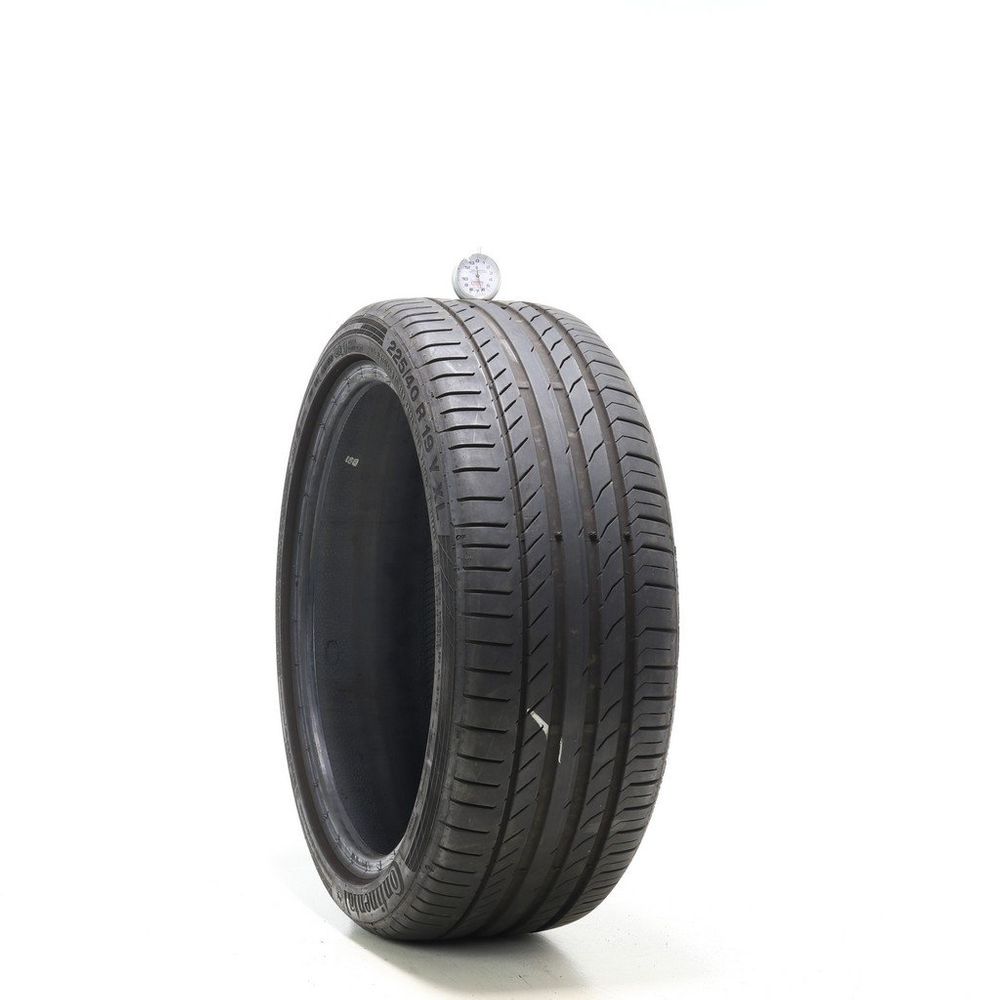Used 225/40R19 Continental ContiSportContact 5 SSR MOE 93Y - 6.5/32 - Image 1