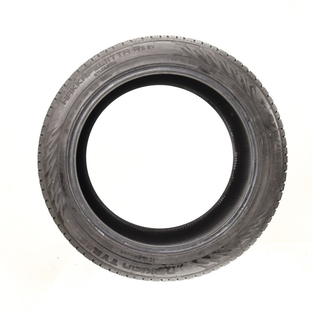 Used 275/45R20 Nokian Hakkapeliitta R5 EV SilentDrive 110T - 9.5/32 - Image 3
