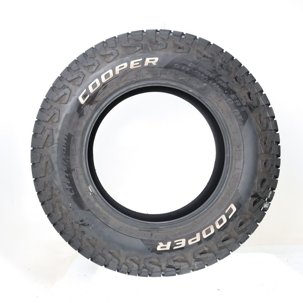 Used LT 275/70R18 Cooper Discoverer Stronghold AT 125/122S E - 13.5/32 - Image 3