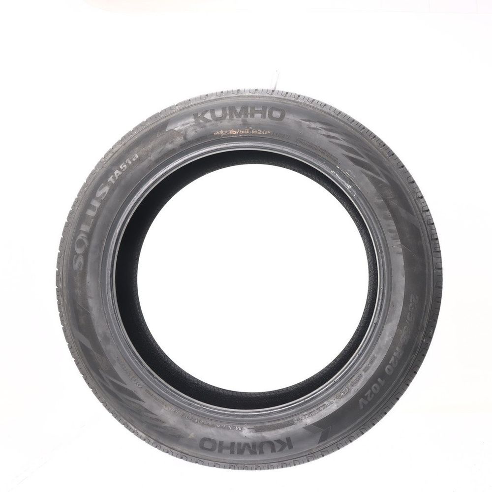 Set of (2) Used 235/55R20 Kumho Solus TA51a 102V - 9-10/32 - Image 6