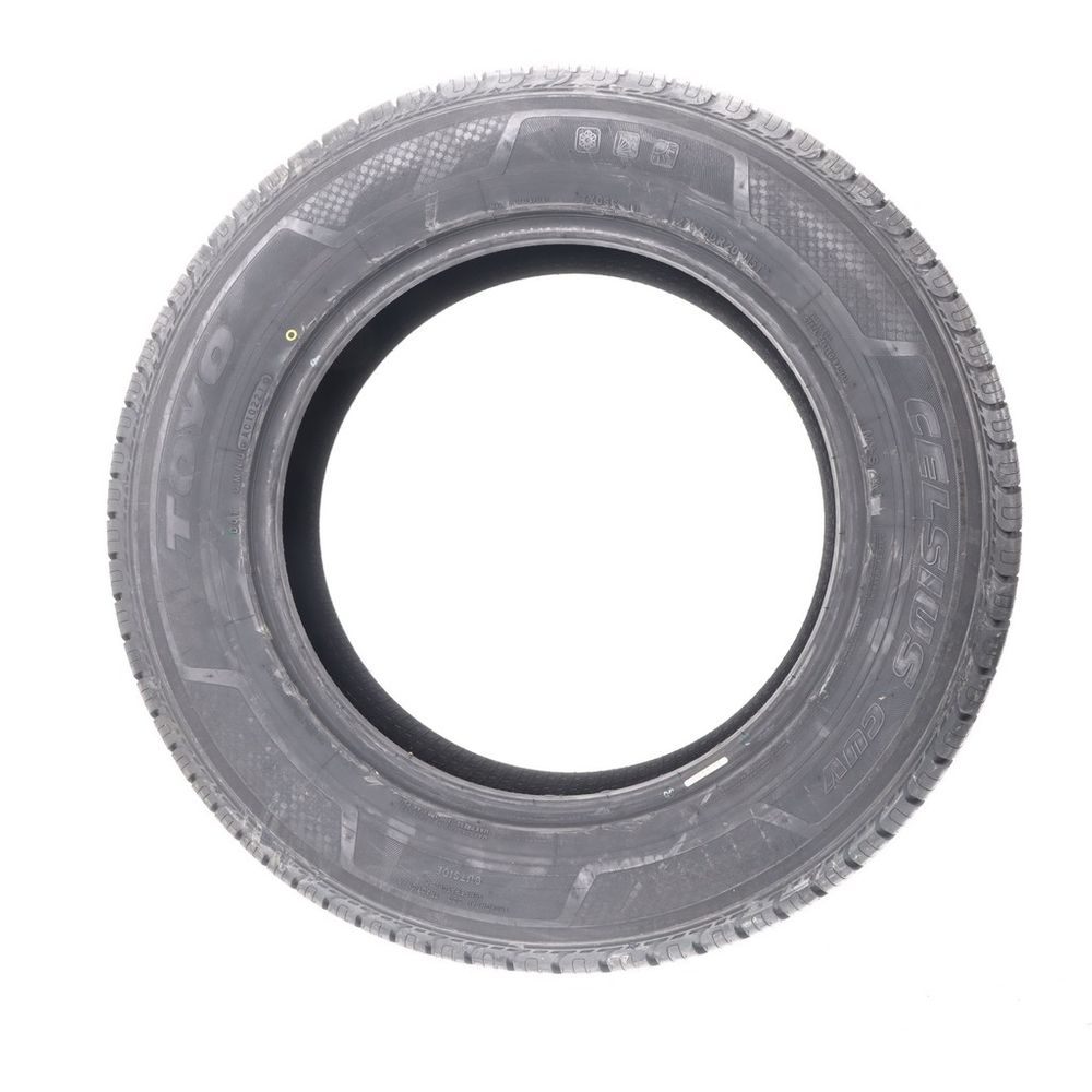 New 275/60R20 Toyo Celsius CUV 115T - Image 3