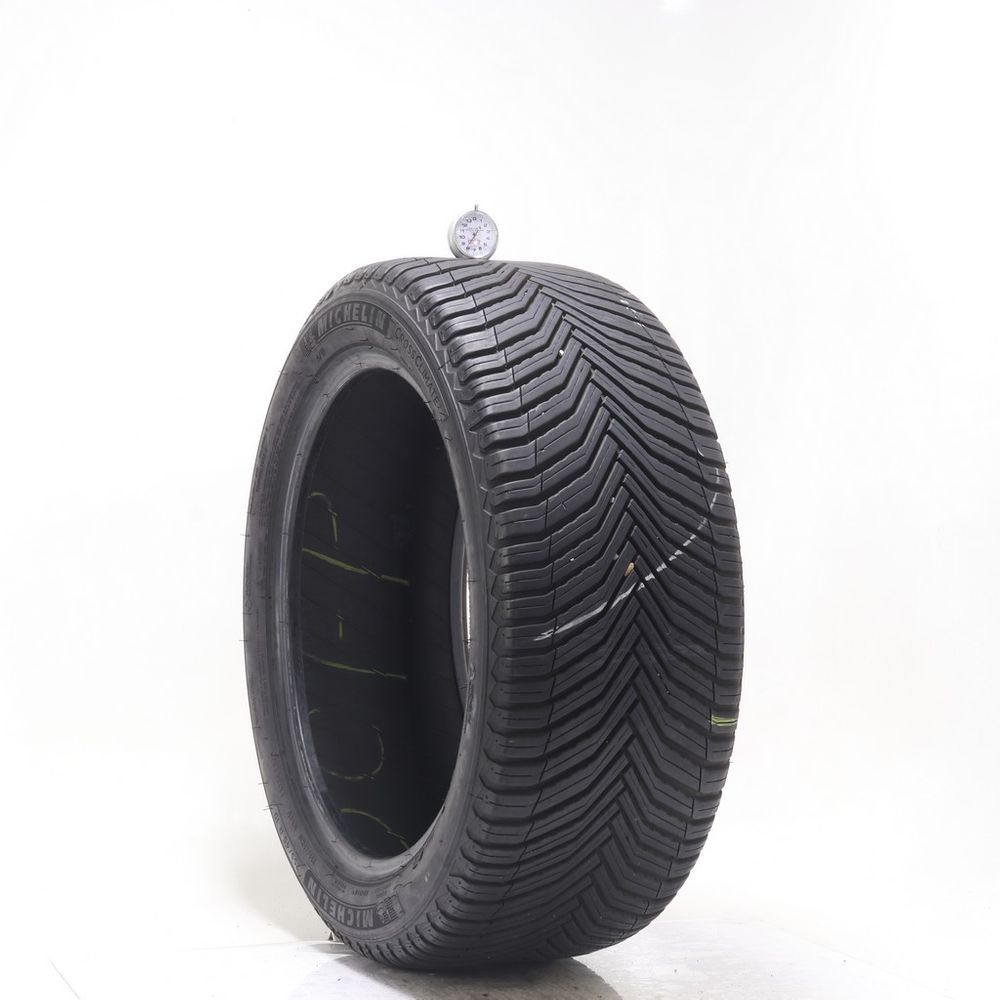 Set of (2) Used 255/45R19 Michelin CrossClimate 2 104V - 8-9/32 - Image 1