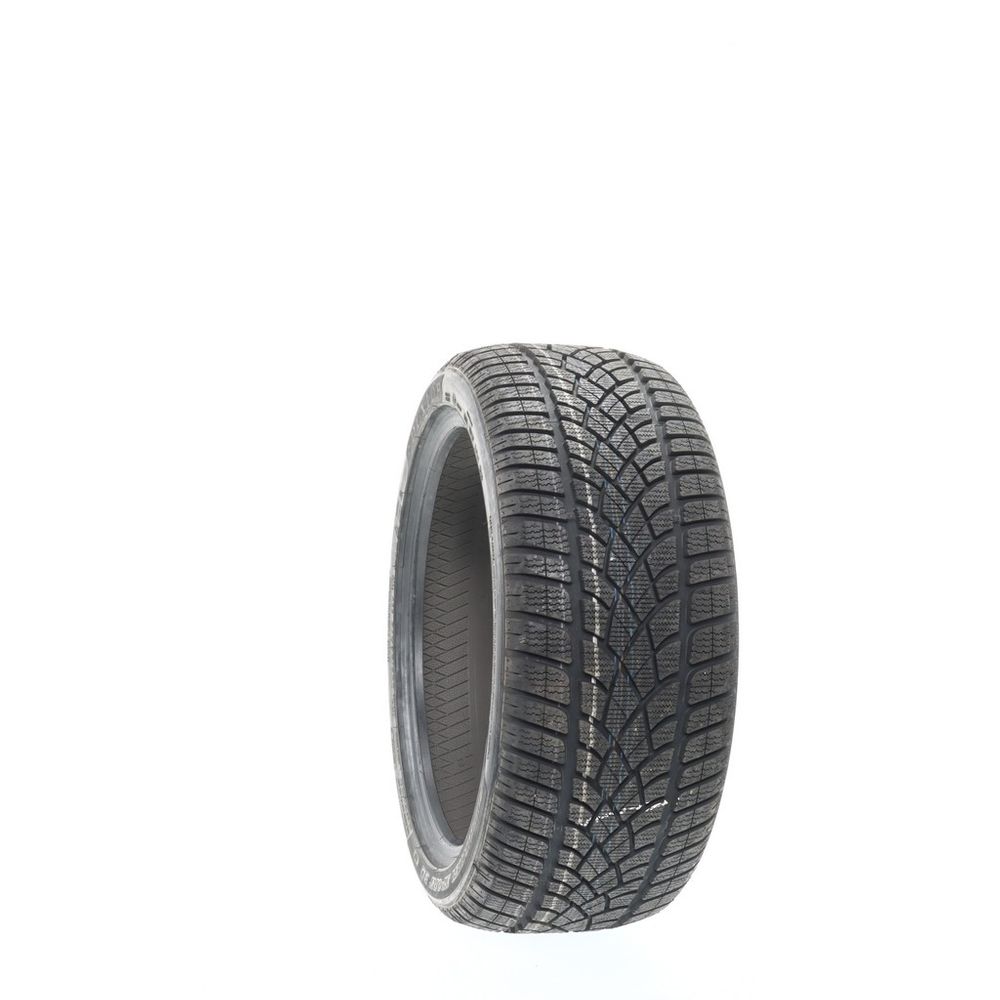 New 245/40R18 Dunlop SP Winter Sport 3D AO 97V - Image 1