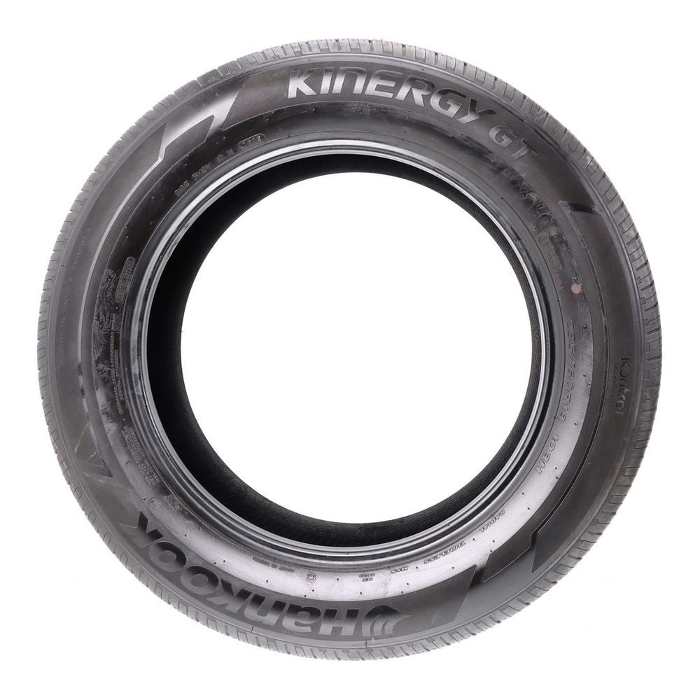 Set of (4) Used 235/60R18 Hankook Kinergy GT 103H - 7-7.5/32 - Image 3