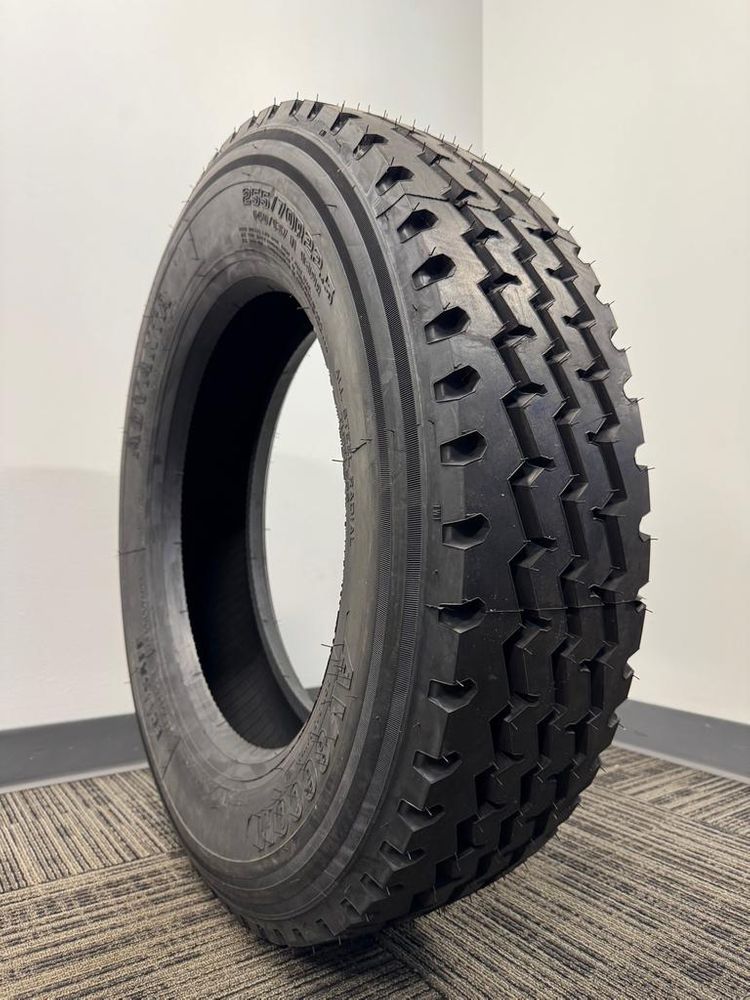 New 255/70R22.5 Advanta AV8600M 140/137N - Image 1