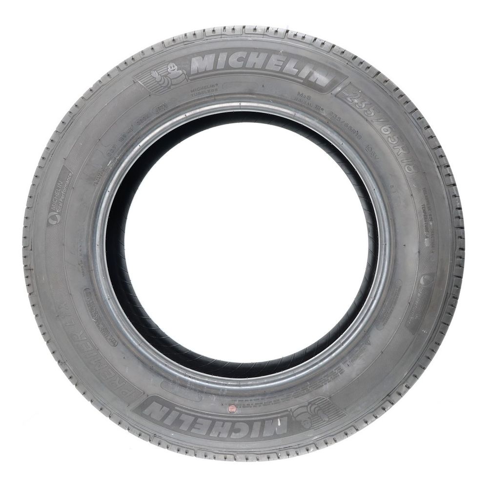 Set of (2) Used 235/65R18 Michelin Premier LTX 106V - 6.5-8/32 - Image 6