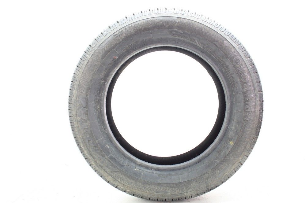 New 215/65R17 Yokohama Avid TRZ 98T - 12/32 - Image 3