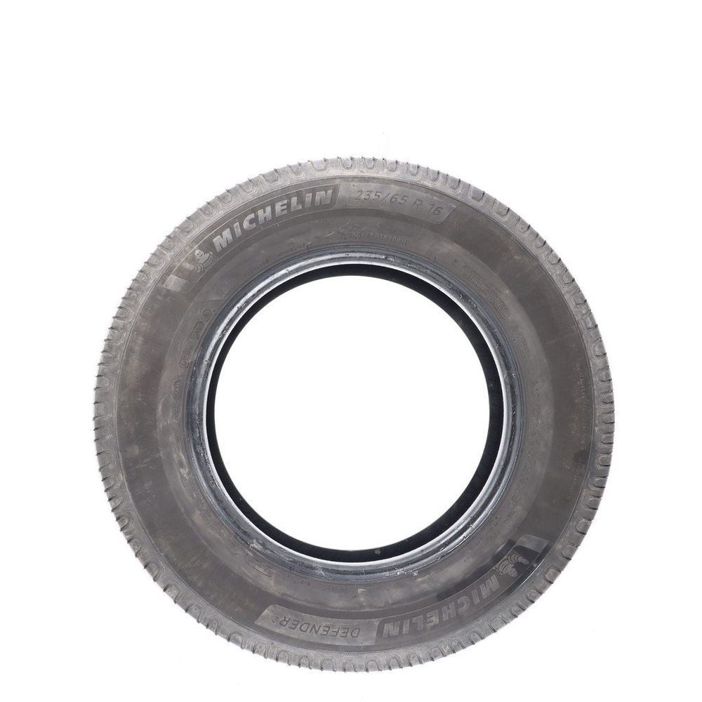 Set of (2) Used 235/65R16 Michelin Defender 2 103H - 6-7/32 - Image 6