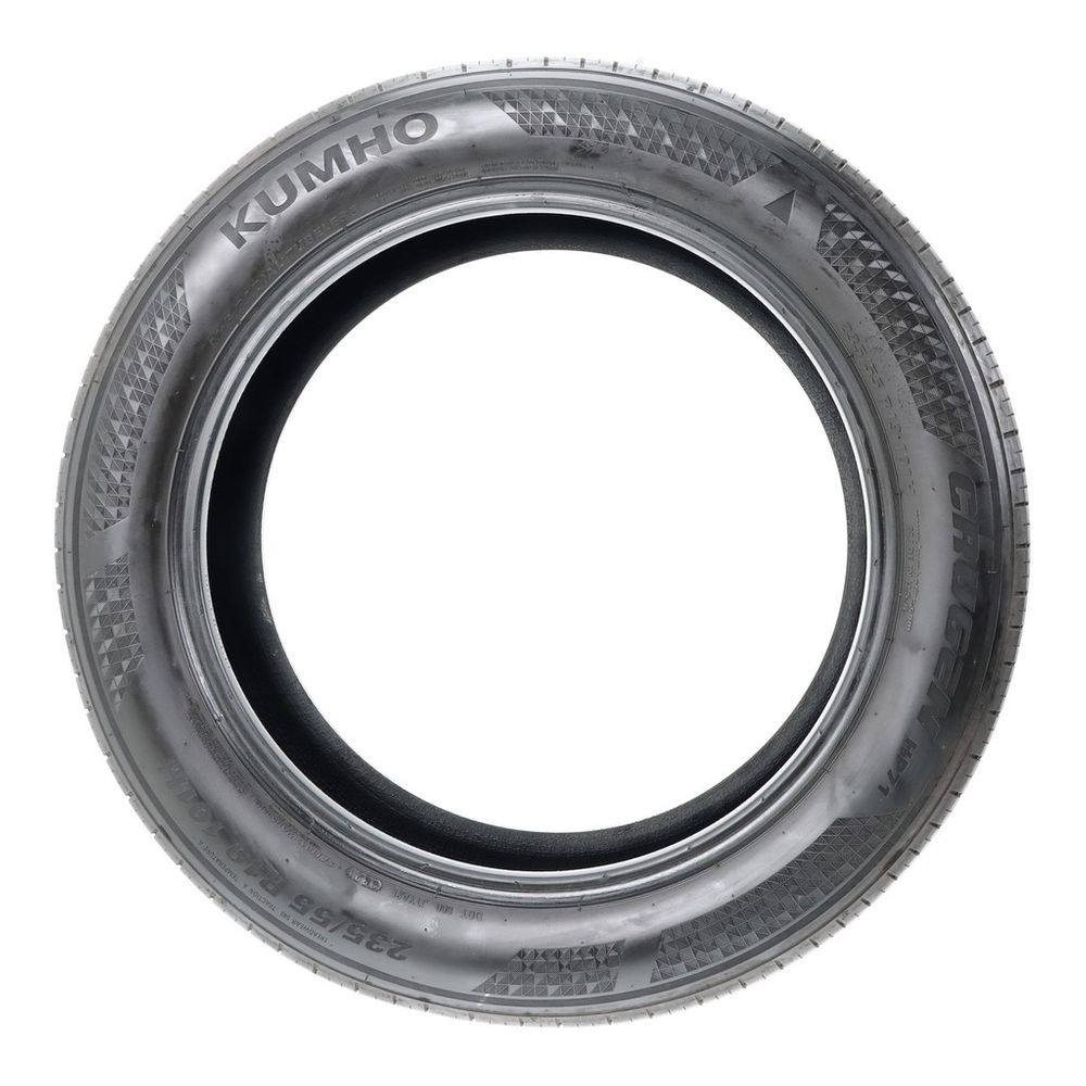 Set of (2) Used 235/55R19 Kumho Crugen HP71 101H - 5-6/32 - Image 6
