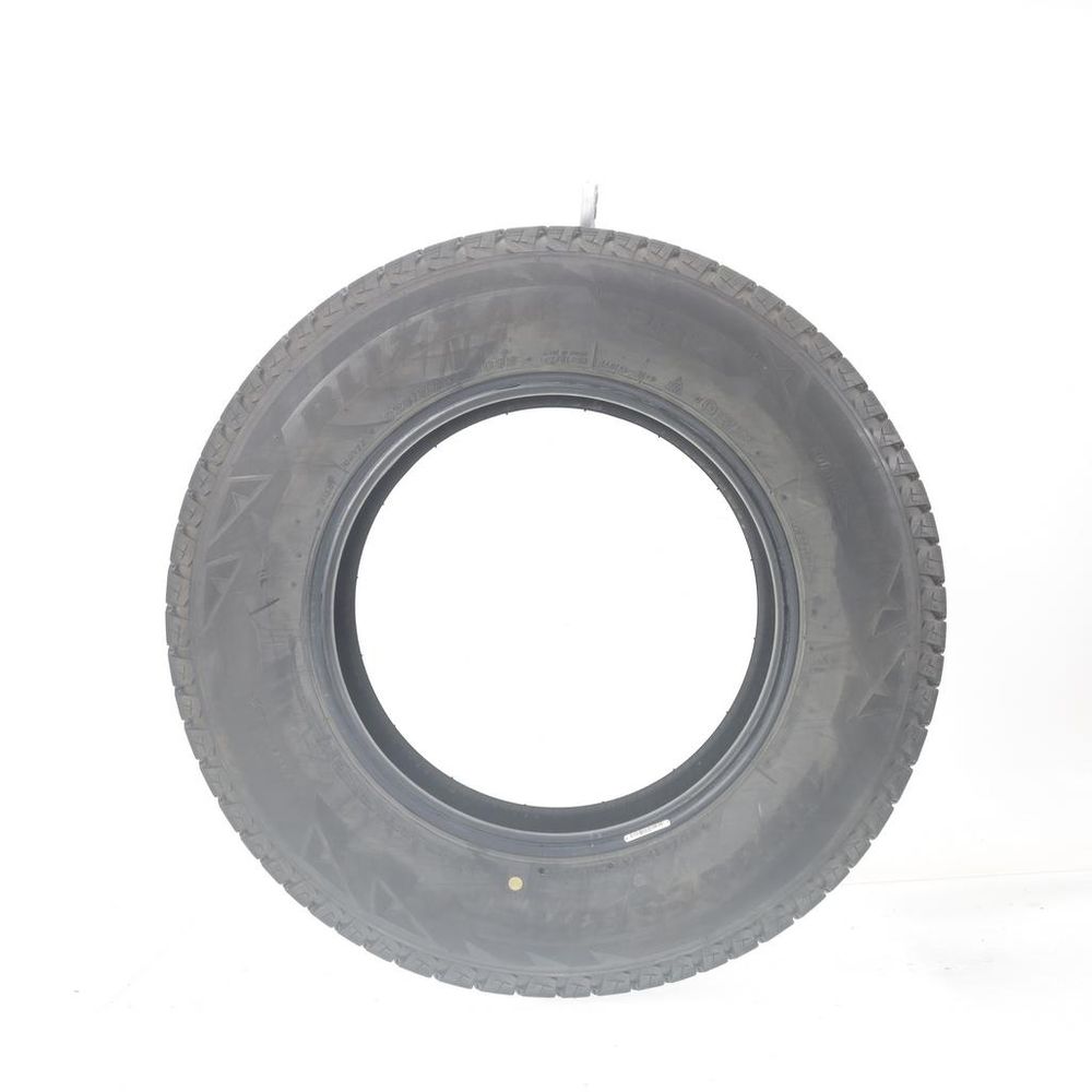 Set of (2) Used 225/70R16 Bridgestone Blizzak DM-V2 103S - 11.5-13/32 - Image 3