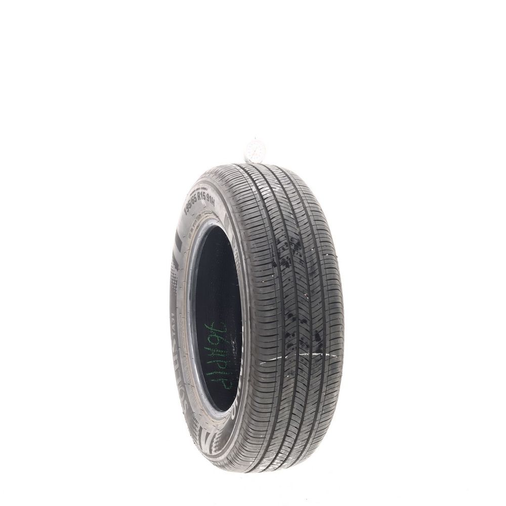 Set of (2) Used 195/65R15 Kumho Solus TA31 91H - 7-8/32 - Image 4