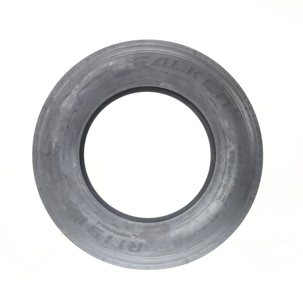 New 225/70R19.5 Falken RI191 128/126N G - Image 3