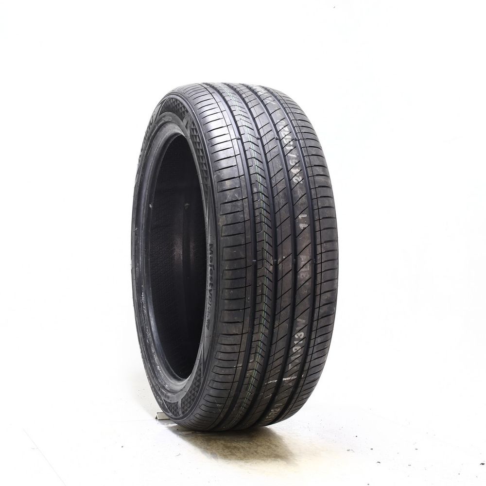 Set of (2) New 245/45ZR20 Kumho Majesty 9 Solus TA91 103W - 9/32 - Image 1