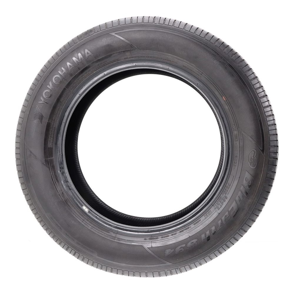 Set of (4) Used 235/65R17 Yokohama BluEarth S34TZ 103T - 7.5-8/32 - Image 6