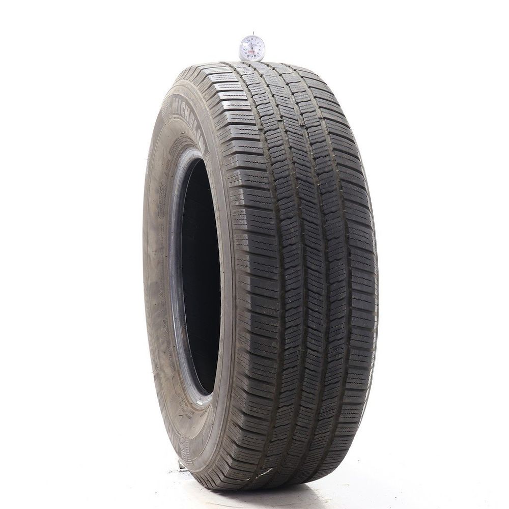 Set of (2) Used 255/70R17 Michelin Defender LTX M/S 112T - 6.5-7/32 - Image 1