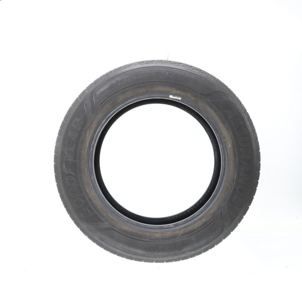 Set of (2) Used 225/65R17 Goodyear Assurance Outlast 102H - 7.5/32 - Image 3