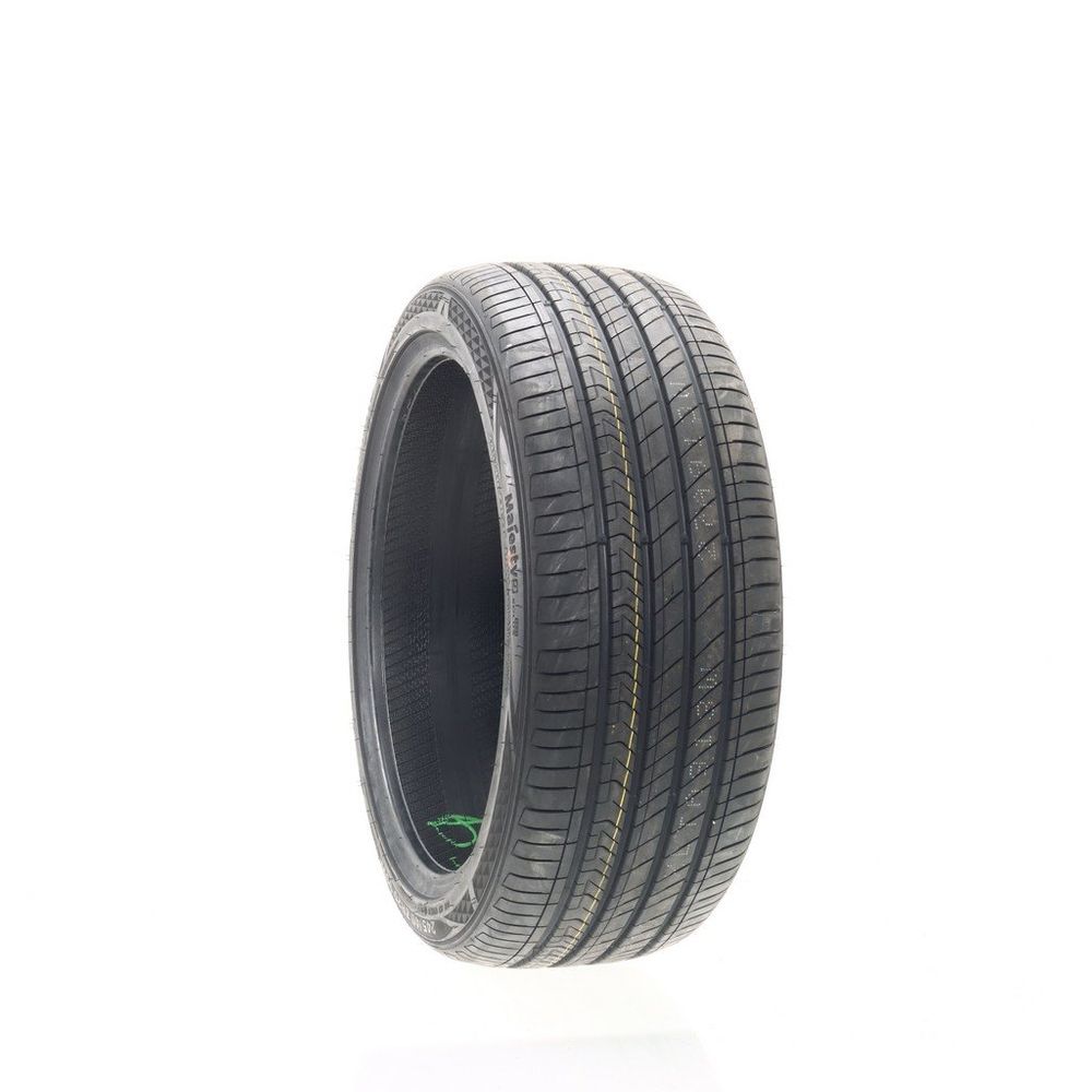 New 245/40ZR20 Kumho Majesty 9 Solus TA91 99W - Image 1