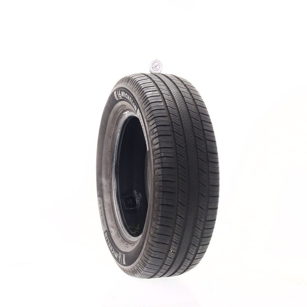 Used 235/65R17 Michelin Defender 2 104H - 9.5/32 - Image 1