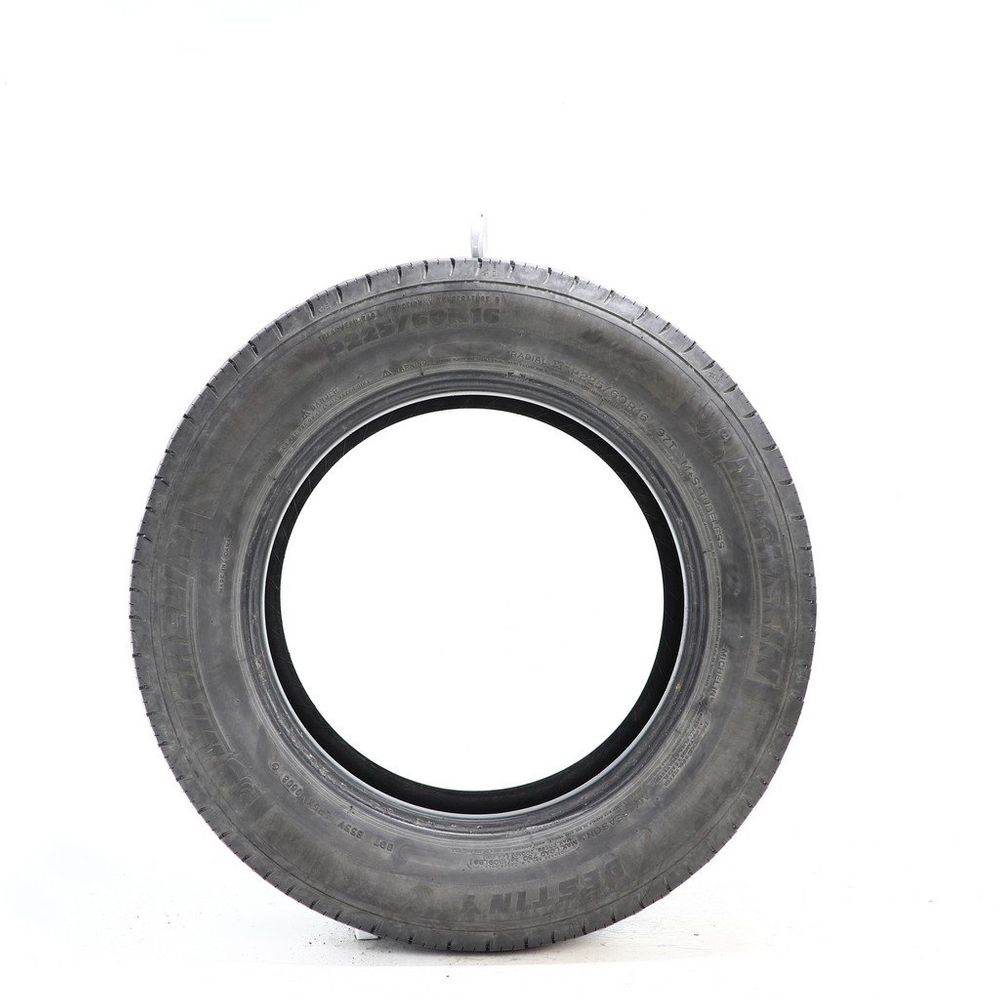 Used 225/60R16 Michelin Destiny 97T - 8.5/32 - Image 3