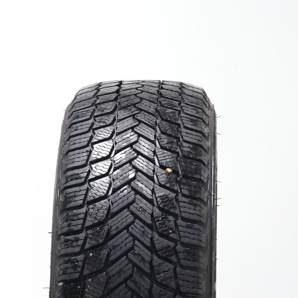 Driven Once 235/60R18 Michelin X-Ice Snow SUV 107T - 9.5/32 - Image 2