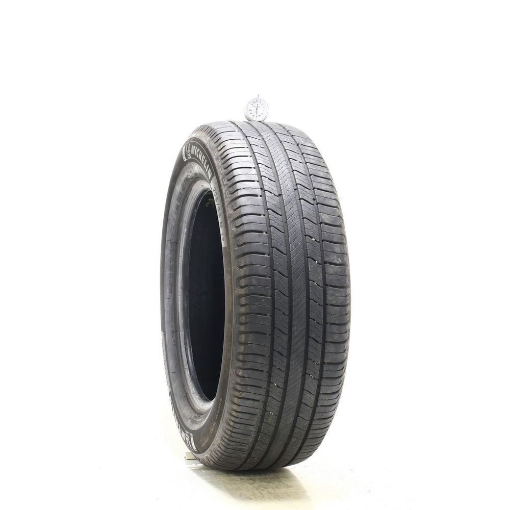 Used 225/65R17 Michelin Defender 2 102H - 7/32 - Image 1