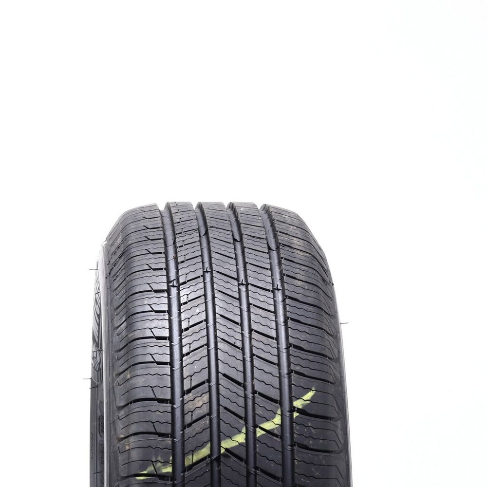 Driven Once 215/60R17 Michelin Defender T+H 96H - 9.5/32 - Image 2
