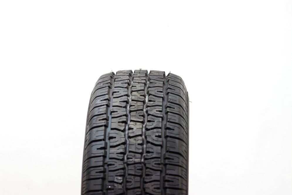 New 225/70R14 BFGoodrich Radial T/A 98S - 11/32 - Image 2