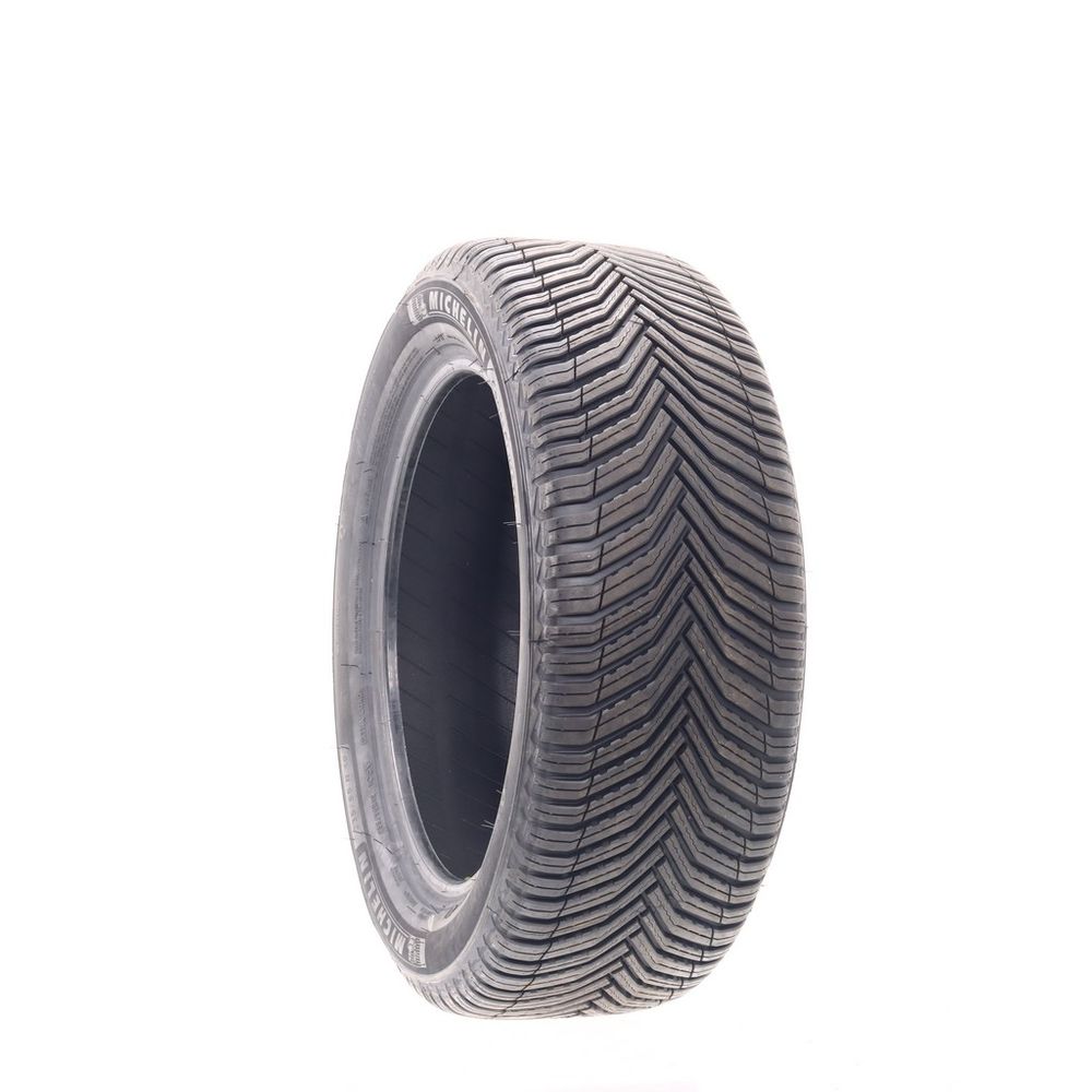 Set of (2) New 235/55R19 Michelin CrossClimate 2 105V - 10/32 - Image 1
