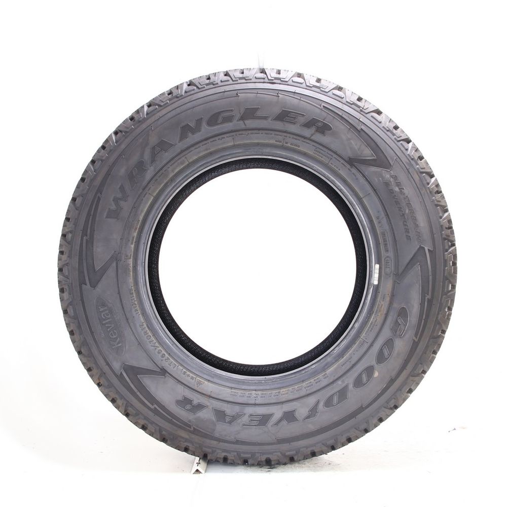 Set of (2) Used LT 265/70R17 Goodyear Wrangler All-Terrain Adventure Kevlar 121/118S - 11.5-13/32 - Image 6